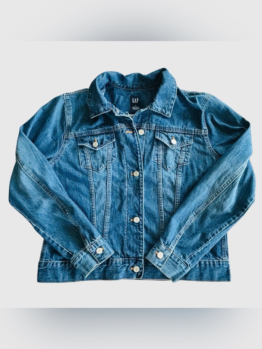 GAP Classic Denim Jean Jacket XL 100% Cotton Medium Wash Trucker Button Front